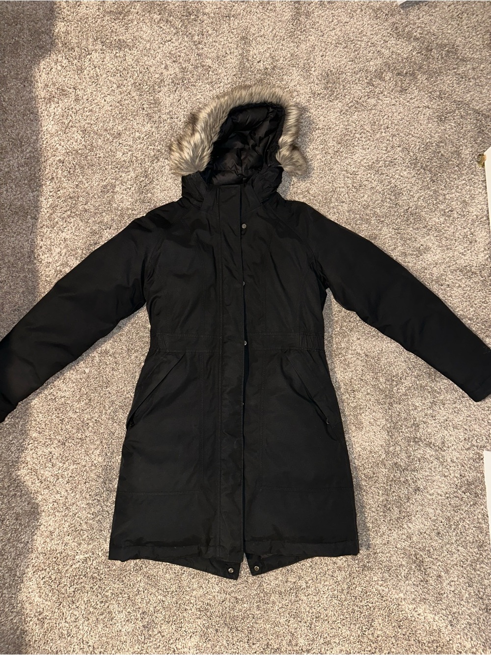 The North Face Arctic Parka Black 550 Down Faux Fur Women’s Small VERY WARM ❤️